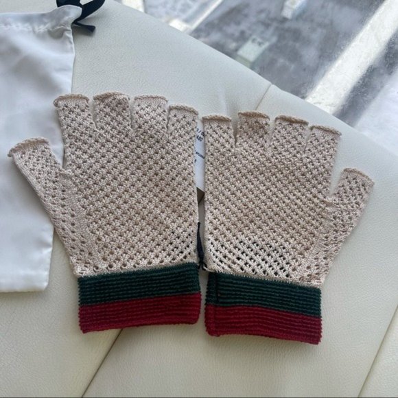 NEW GUCCI GLOVES CROCHET Fingerless Web Red Green - Picture 2 of 8